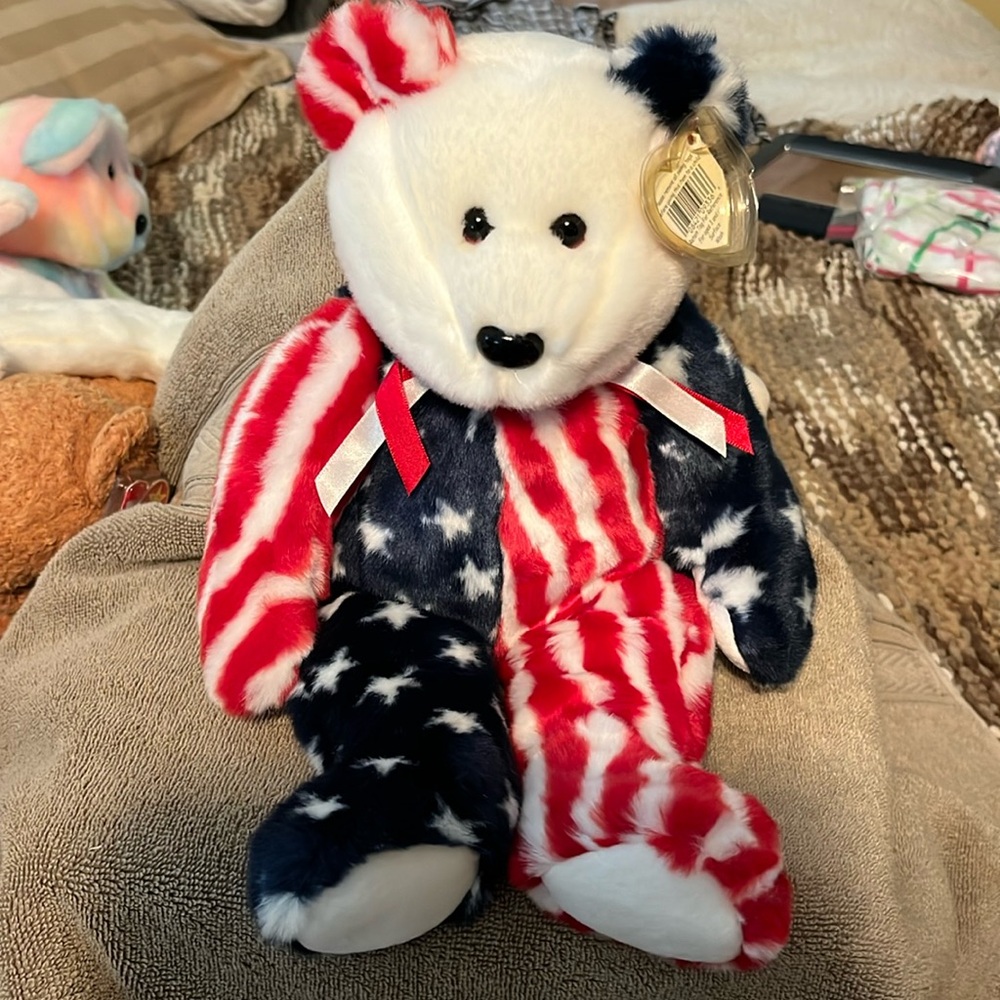 Ty Beanie Buddy Spangle very patriotic bear red white and blue mint condition